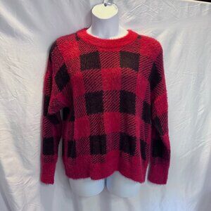 Time and Tru Eyelash Knit Sweater XL Red Black Buffalo Plaid Buffalo Check Fuzzy